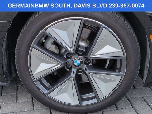 Used 2023 BMW i4 eDrive35 w/ Premium Package RWD image 12