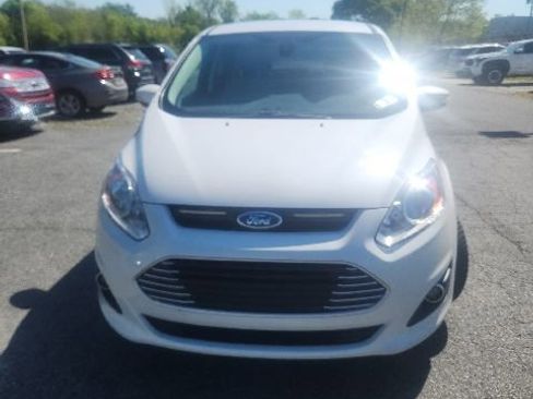 Used 2016 Ford C-MAX SEL w/ Equipment Group 302A FWD image 2
