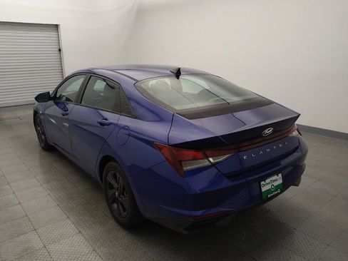 Used 2021 Hyundai Elantra SEL w/ Cargo Package image 5