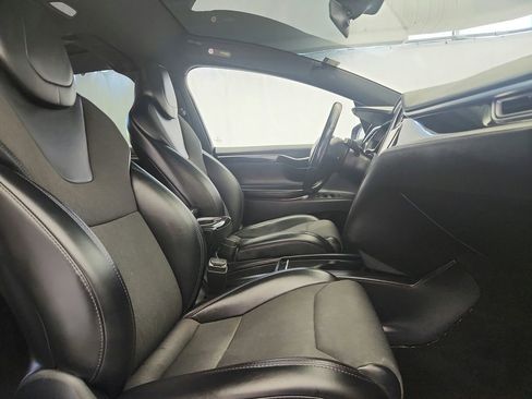 Used 2017 Tesla Model X 100D image 24