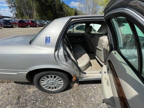 Used 2007 Mercury Grand Marquis LS RWD image 27