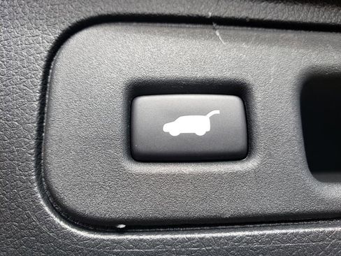 Used 2023 Honda Passport TrailSport image 9