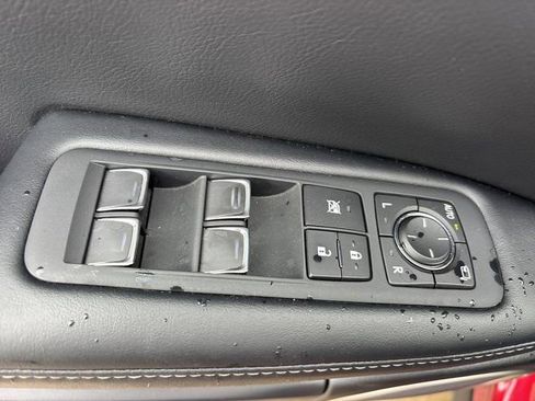 Used 2022 Lexus RX 350L Premium w/ Premium Package AWD/4WD image 22