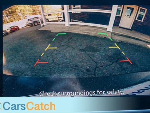 Used 2020 Nissan Versa SR w/ Electronics Package image 24