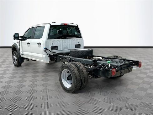 New 2025 Ford F550 4x4 Crew Cab Super Duty image 4