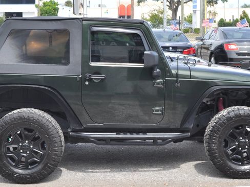 Used 2011 Jeep Wrangler Sport AWD/4WD image 3
