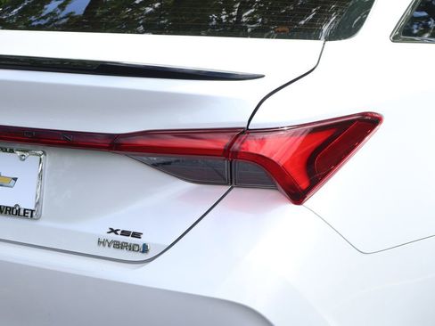 Used 2020 Toyota Avalon XSE w/ Carpet Mat Package FWD image 7