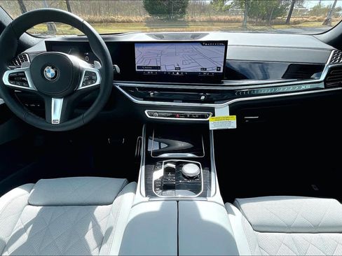 New 2026 BMW X5 xDrive40i image 5