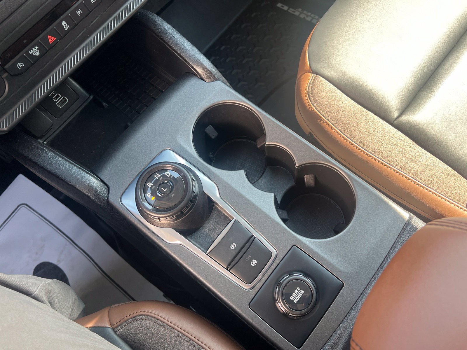Used 2025 Ford Bronco Sport Outer Banks w/ Outer Banks Tech Package+ AWD/4WD image 24