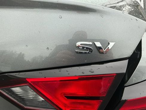 Used 2022 Nissan Altima 2.5 SV image 18