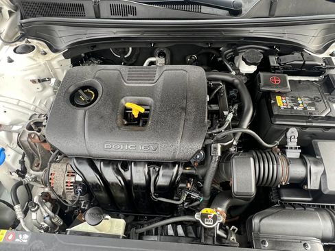 Used 2019 Kia Forte LXS FWD image 33