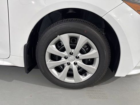 New 2026 Toyota Corolla LE image 12
