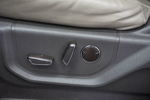 Used 2021 Ford Expedition Max Limited RWD image 6