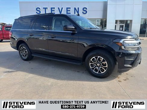 Used 2024 Ford Expedition Max XLT RWD image 2