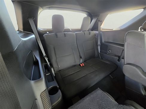 Used 2020 Ford Explorer XLT image 59