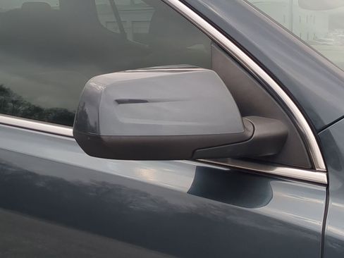 Used 2019 GMC Acadia Denali w/ Technology Package image 10