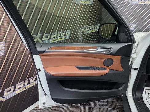 Used 2013 BMW X5 xDrive35i image 18