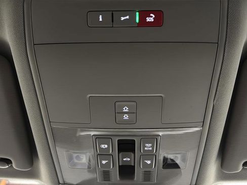 Used 2023 Volkswagen Atlas SEL image 27