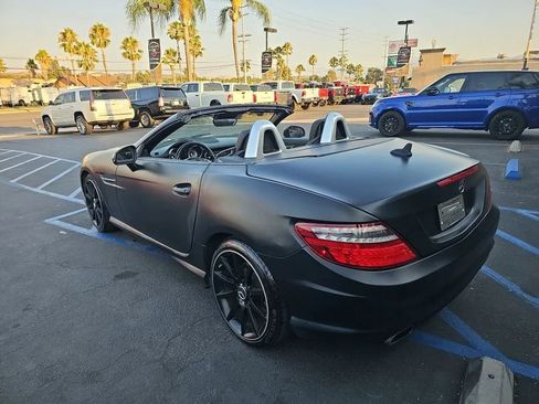 Used 2014 Mercedes-Benz SLK 250 w/ Premium Package image 25