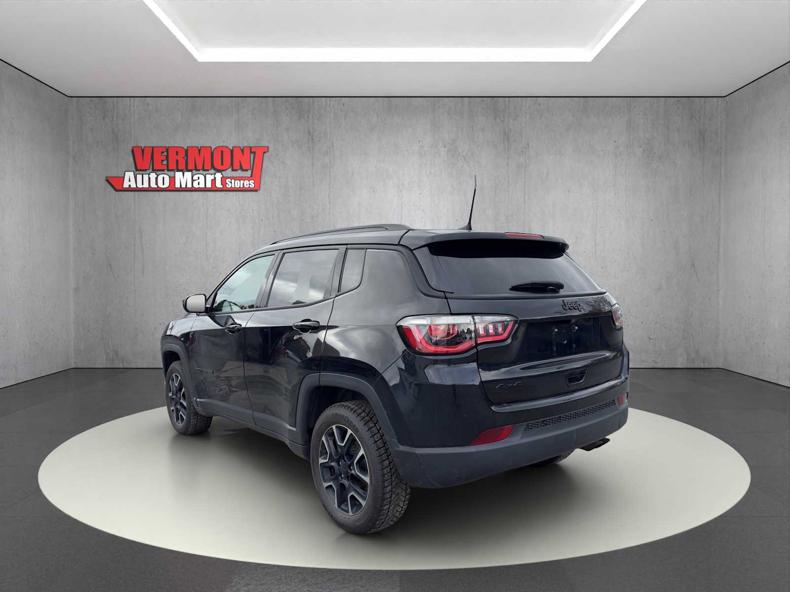 Used 2019 Jeep Compass Sport AWD/4WD image 6
