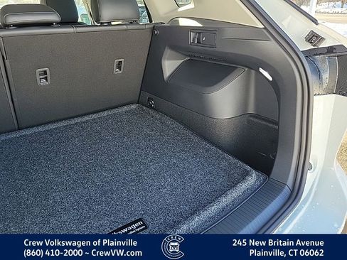 New 2026 Volkswagen Tiguan SE image 46