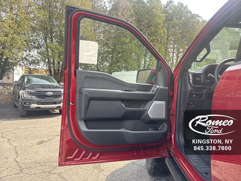New 2025 Ford F150 Lariat w/ Equipment Group 502A High image 11