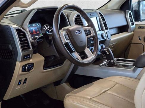 Used 2019 Ford F150 Lariat AWD/4WD image 9