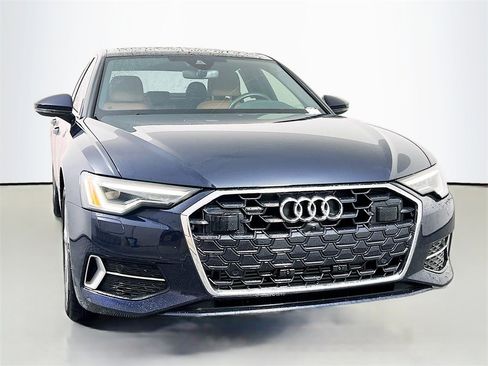 Used 2024 Audi A6 2.0T Premium w/ Convenience Package image 2