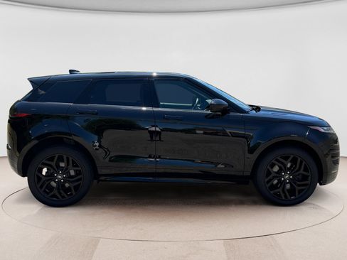 Used 2023 Land Rover Range Rover Evoque R-Dynamic SE AWD/4WD image 6