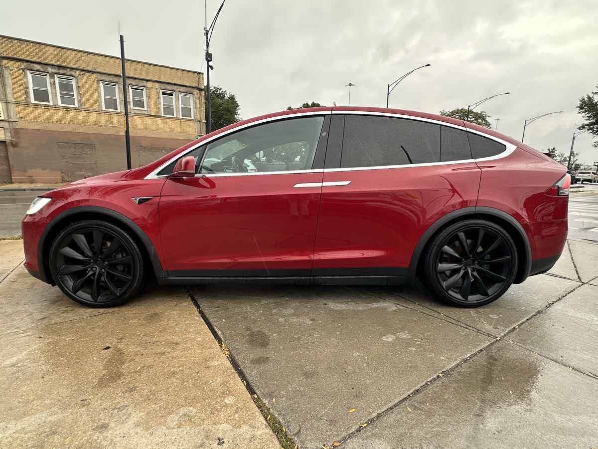 Used 2017 Tesla Model X 100D AWD/4WD image 8