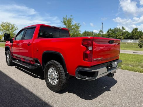 Used 2021 Chevrolet Silverado 3500 LT w/ Convenience Package AWD/4WD image 7