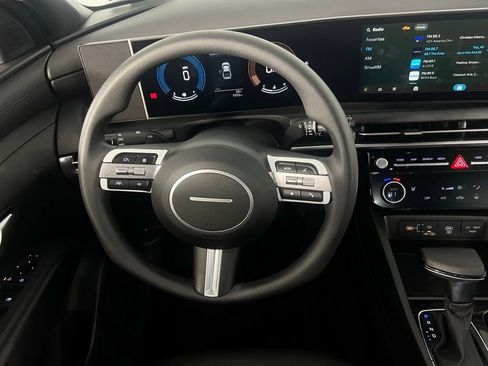 Used 2025 Hyundai Santa Cruz SEL image 34