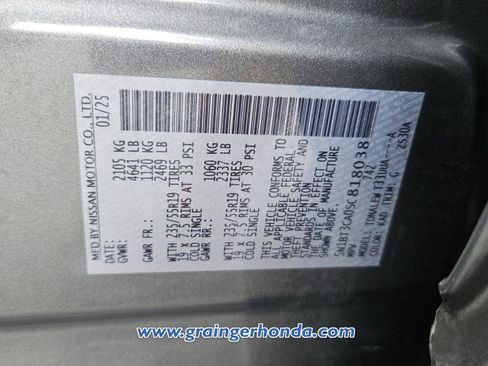 Used 2025 Nissan Rogue SL FWD image 14
