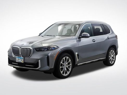 Certified 2024 BMW X5 xDrive40i w/ Premium Package AWD/4WD image 1