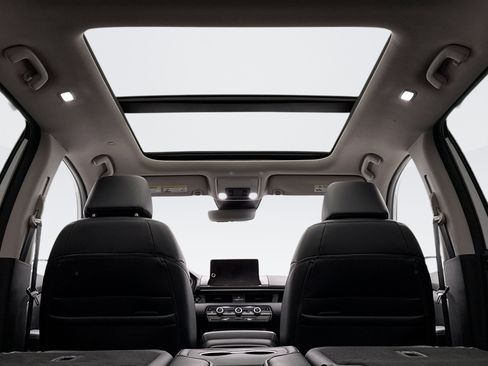 Used 2023 Honda Pilot Touring image 20