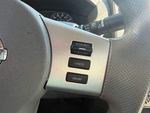 Used 2019 Nissan Frontier SV AWD/4WD image 14