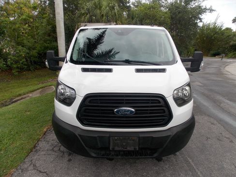 Used 2019 Ford Transit 250 130 Low Roof RWD image 14