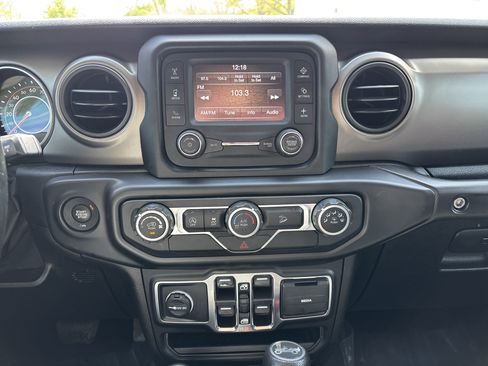 Used 2020 Jeep Wrangler Unlimited Sport S AWD/4WD image 20