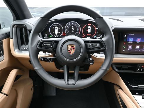 New 2026 Porsche Cayenne image 20