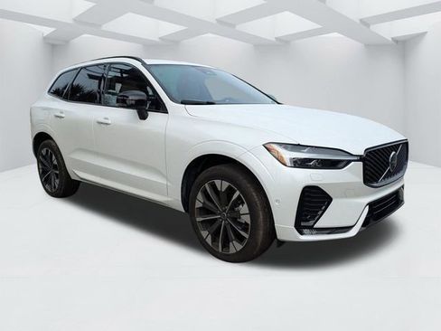 New 2026 Volvo XC60 B5 Plus w/ Protection Package Premier AWD/4WD image 2