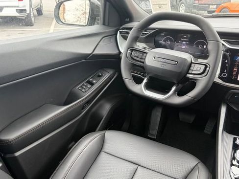 New 2026 Jeep Cherokee Limited AWD/4WD image 32