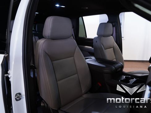 Used 2024 Chevrolet Tahoe Z71 AWD/4WD image 31