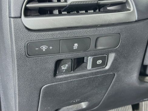 Used 2024 Hyundai Palisade SEL FWD image 17
