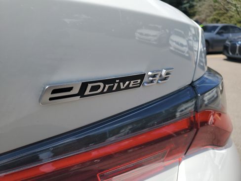 Certified 2023 BMW i4 eDrive35 w/ Premium Package RWD image 30
