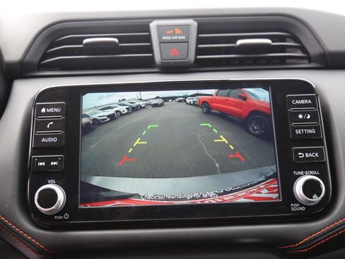 New 2025 Nissan Versa SR w/ Trunk Package image 25