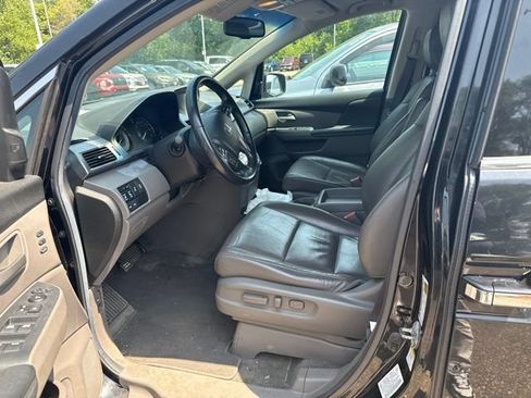 Used 2011 Honda Odyssey Touring image 5