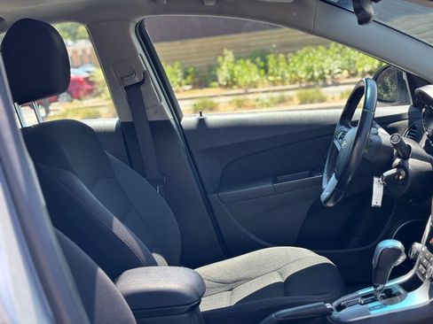 Used 2014 Chevrolet Cruze LT w/ All-Star Edition FWD image 43