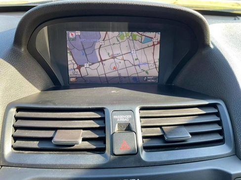 Used 2012 Acura TL w/ Technology Package FWD image 19