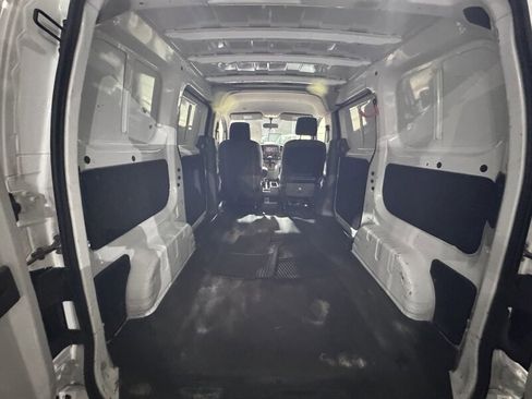 Used 2015 Nissan NV200 SV w/ Technology Package image 14