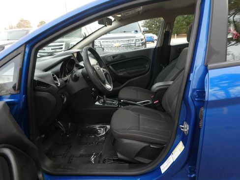 Used 2019 Ford Fiesta SE w/ Equipment Group 201A image 13